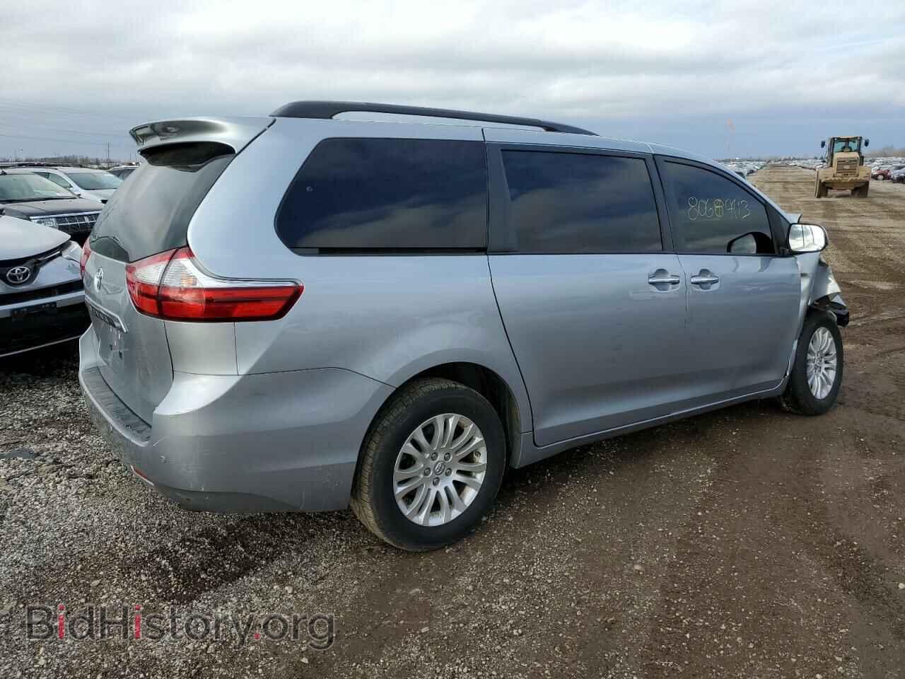 2017 TOYOTA All Models - VIN: 5TDYZ3DC4HS771455 - Фото 3
