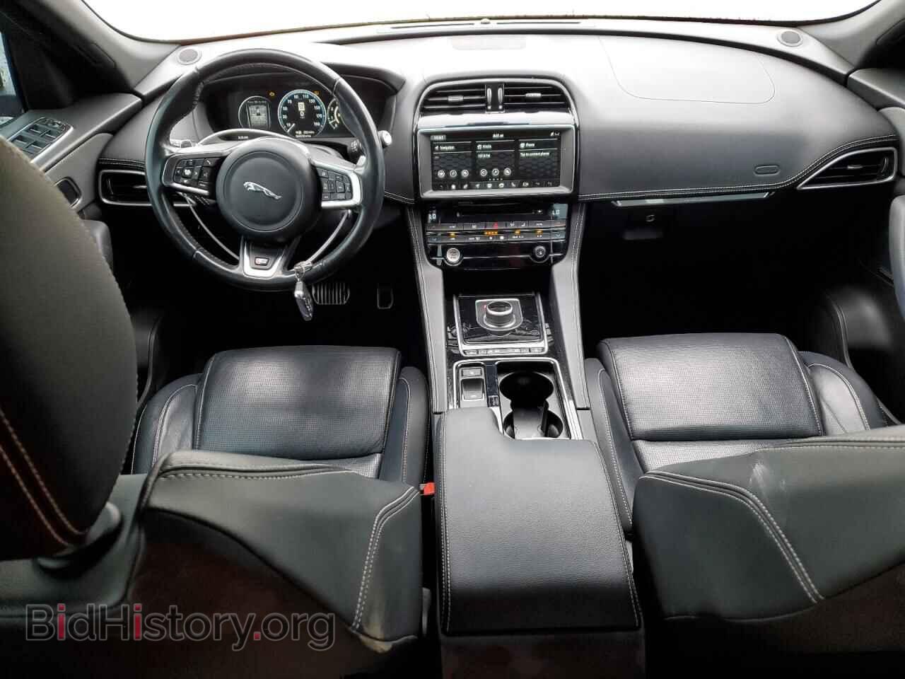 2018 JAGUAR F-PACE - VIN: SADCM2FV2JA247360 - Фото 8