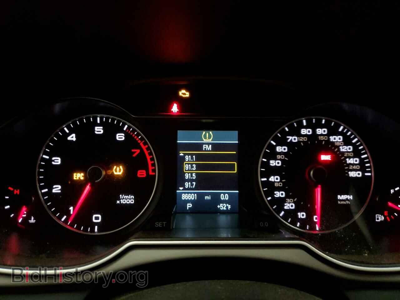 2015 AUDI A4 - VIN: WA1UFAFLXFA060890 - Фото 9