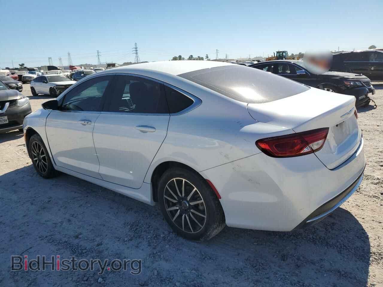 2015 CHRYSLER 200 - VIN: 1C3CCCAB5FN655678 - Фото 2