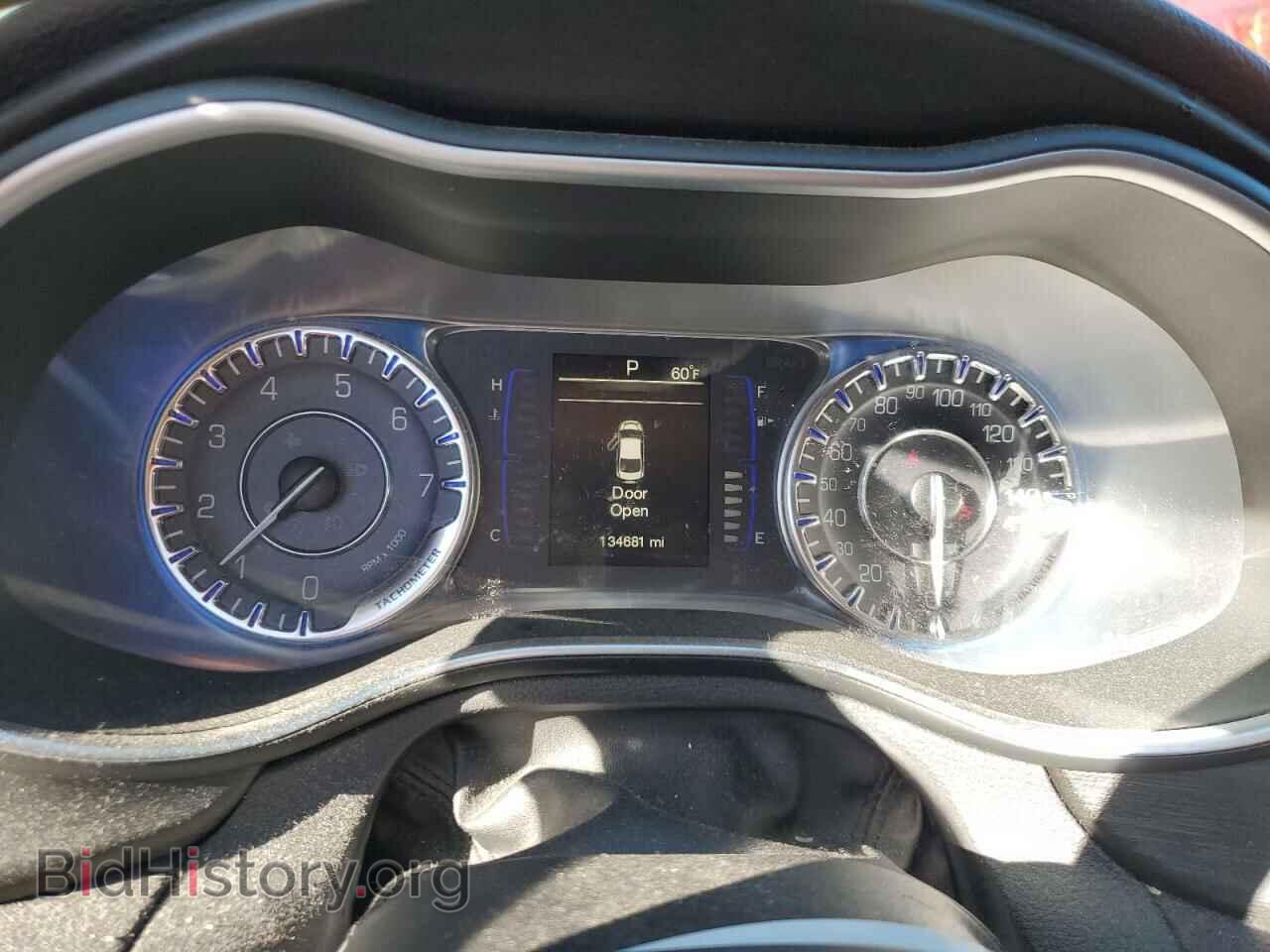 2015 CHRYSLER 200 - VIN: 1C3CCCAB5FN655678 - Фото 9