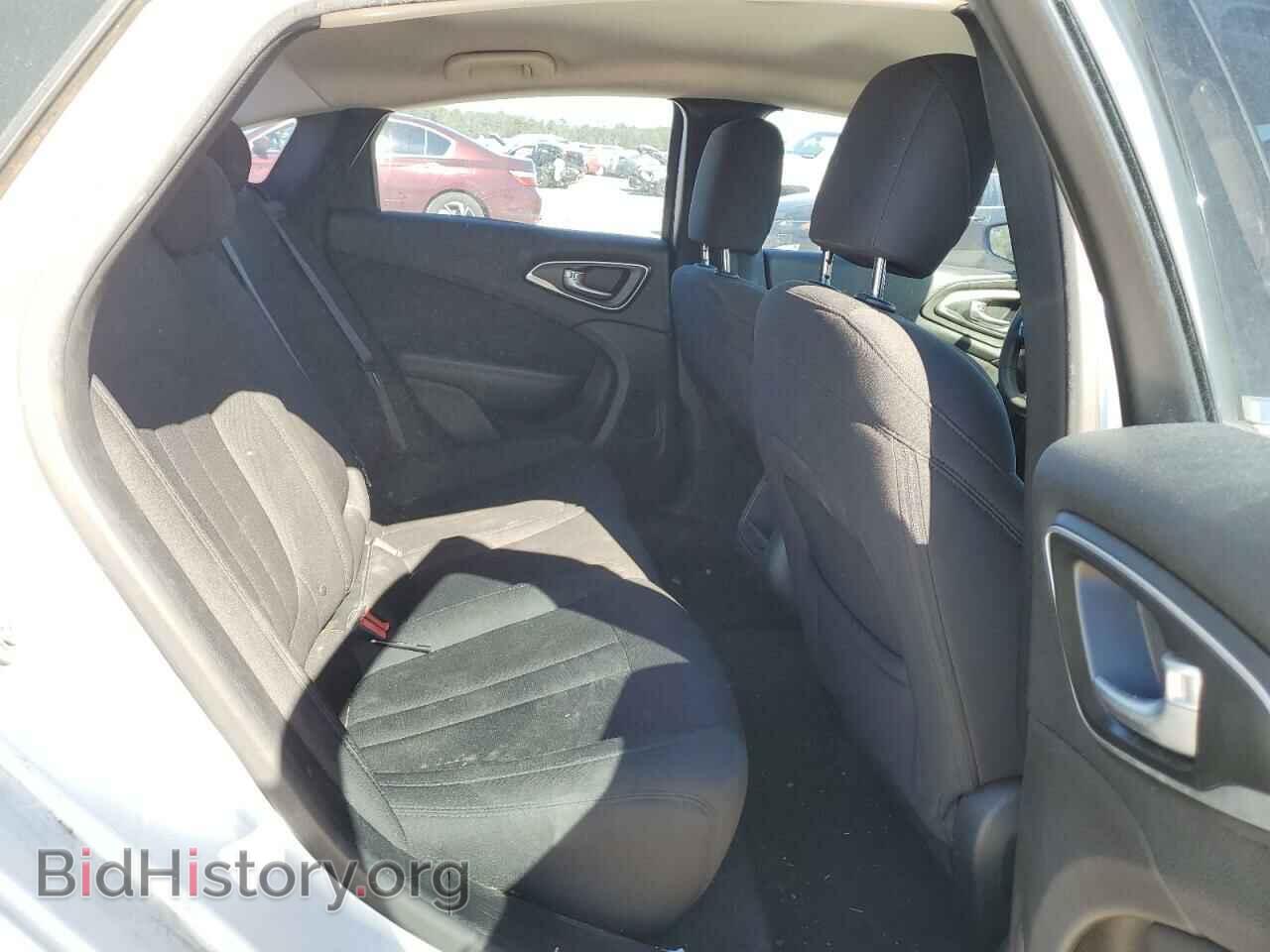 2015 CHRYSLER 200 - VIN: 1C3CCCAB5FN655678 - Фото 10