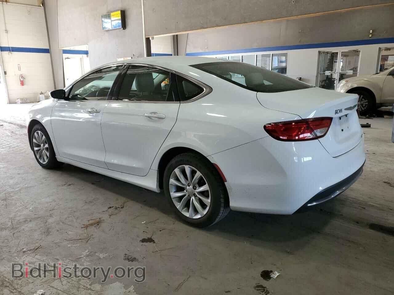 2015 CHRYSLER 200 - VIN: 1C3CCCCB1FN555574 - Photo 2