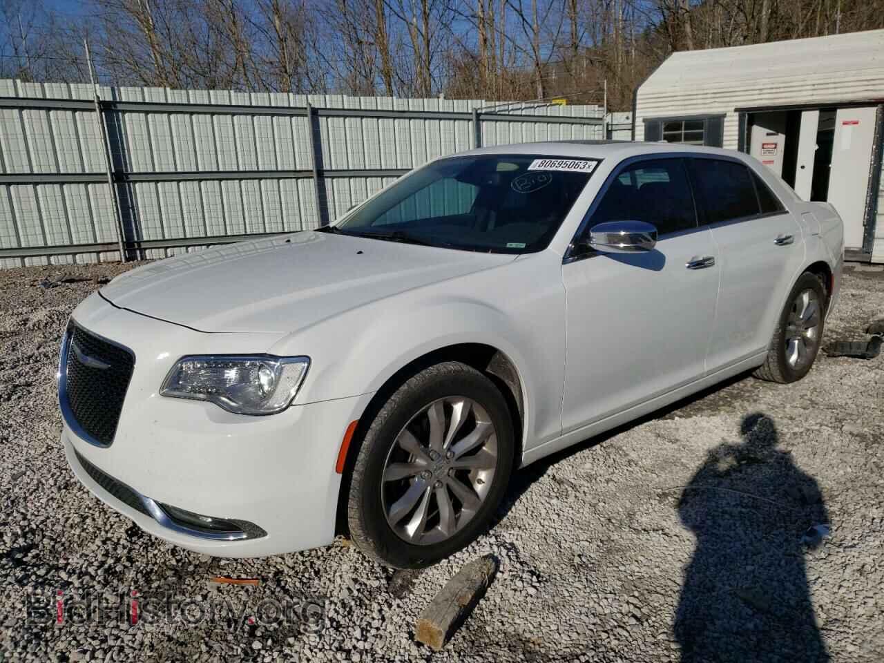 Фотография 2C3CCAKG1KH569138 - CHRYSLER 300 2019