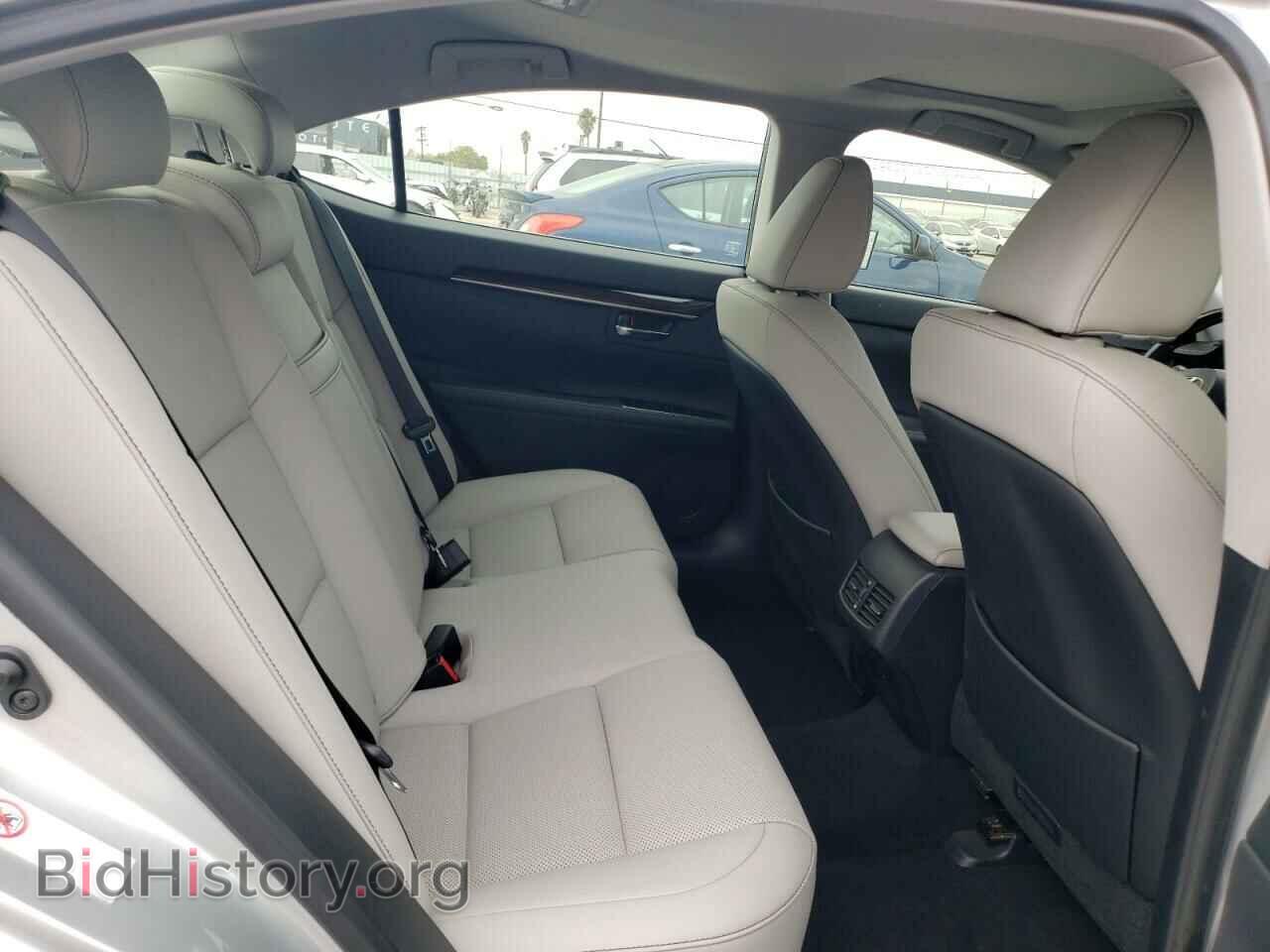 2016 LEXUS ES300 - VIN: JTHBW1GG5G2104545 - Фото 10