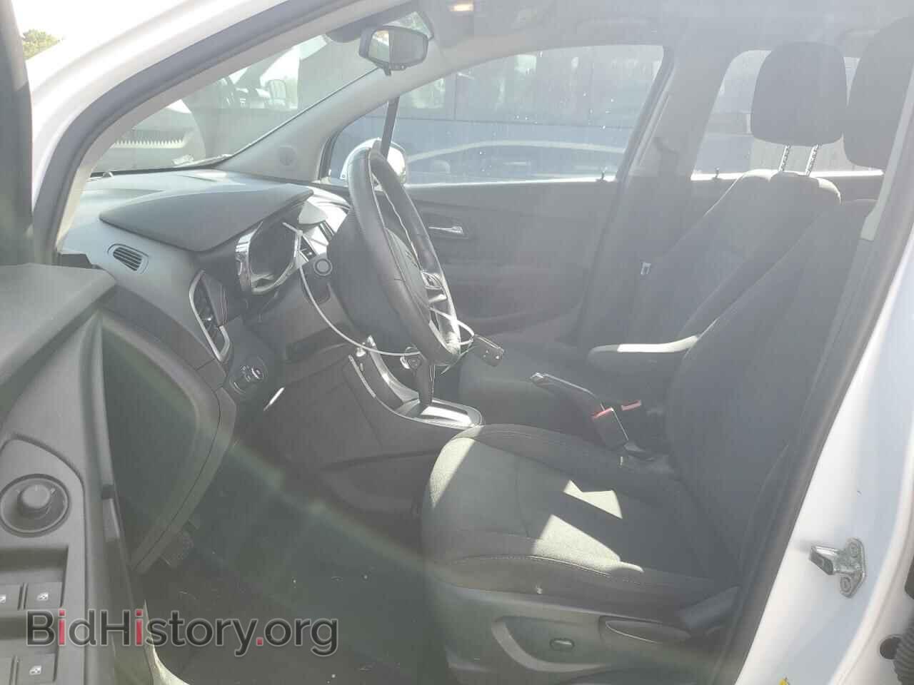 2017 CHEVROLET TRAX - VIN: 3GNCJNSB2HL256880 - Фото 7