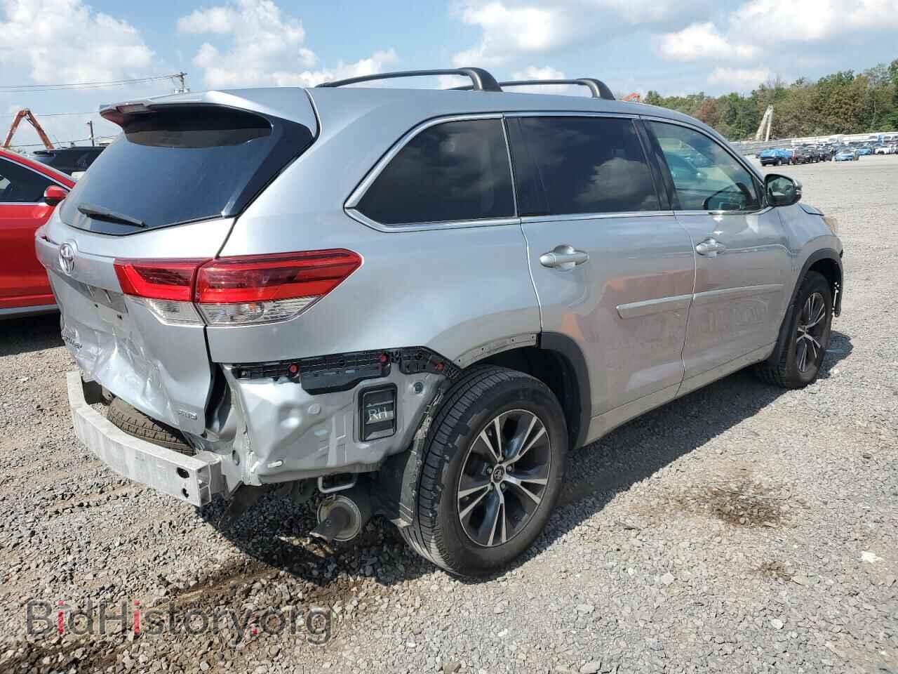 2018 TOYOTA HIGHLANDER - VIN: 5TDBZRFH9JS800830 - Фото 3