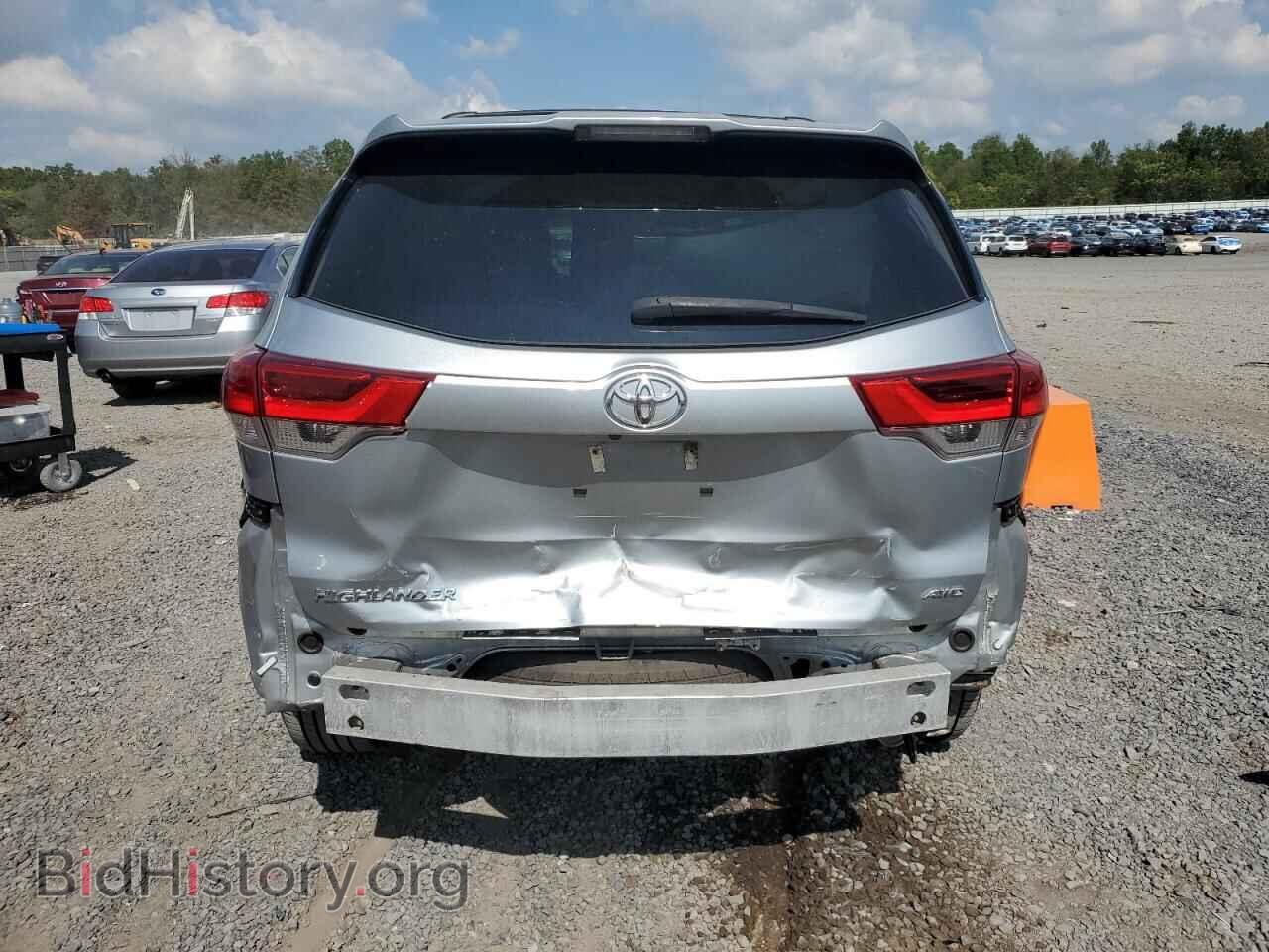 2018 TOYOTA HIGHLANDER - VIN: 5TDBZRFH9JS800830 - Фото 6