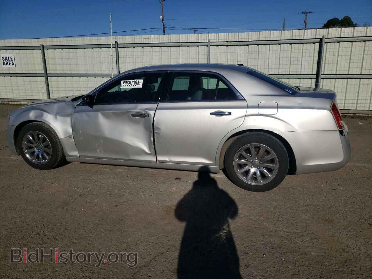 2012 CHRYSLER 300 - VIN: 2C3CCACG9CH308324 - Фото 2