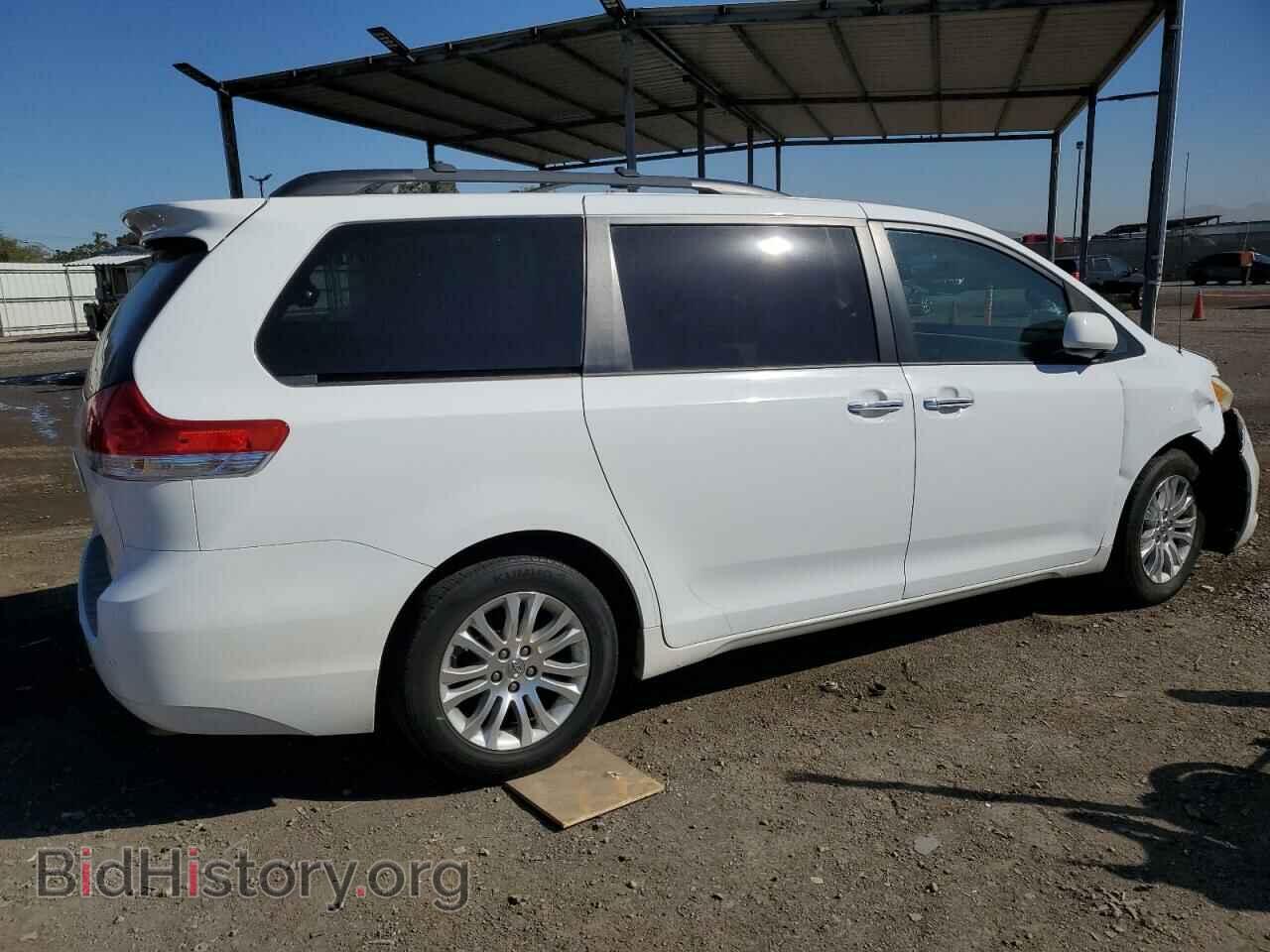 2013 TOYOTA All Models - VIN: 5TDYK3DC8DS353656 - Photo 3