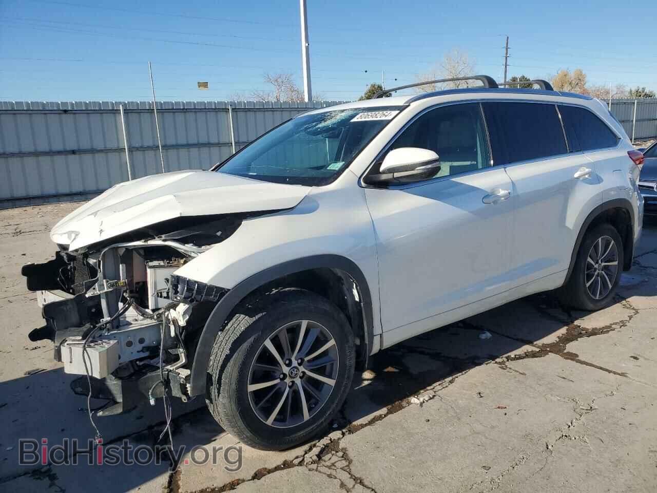 Photo 5TDJZRFH5HS363429 - TOYOTA HIGHLANDER 2017