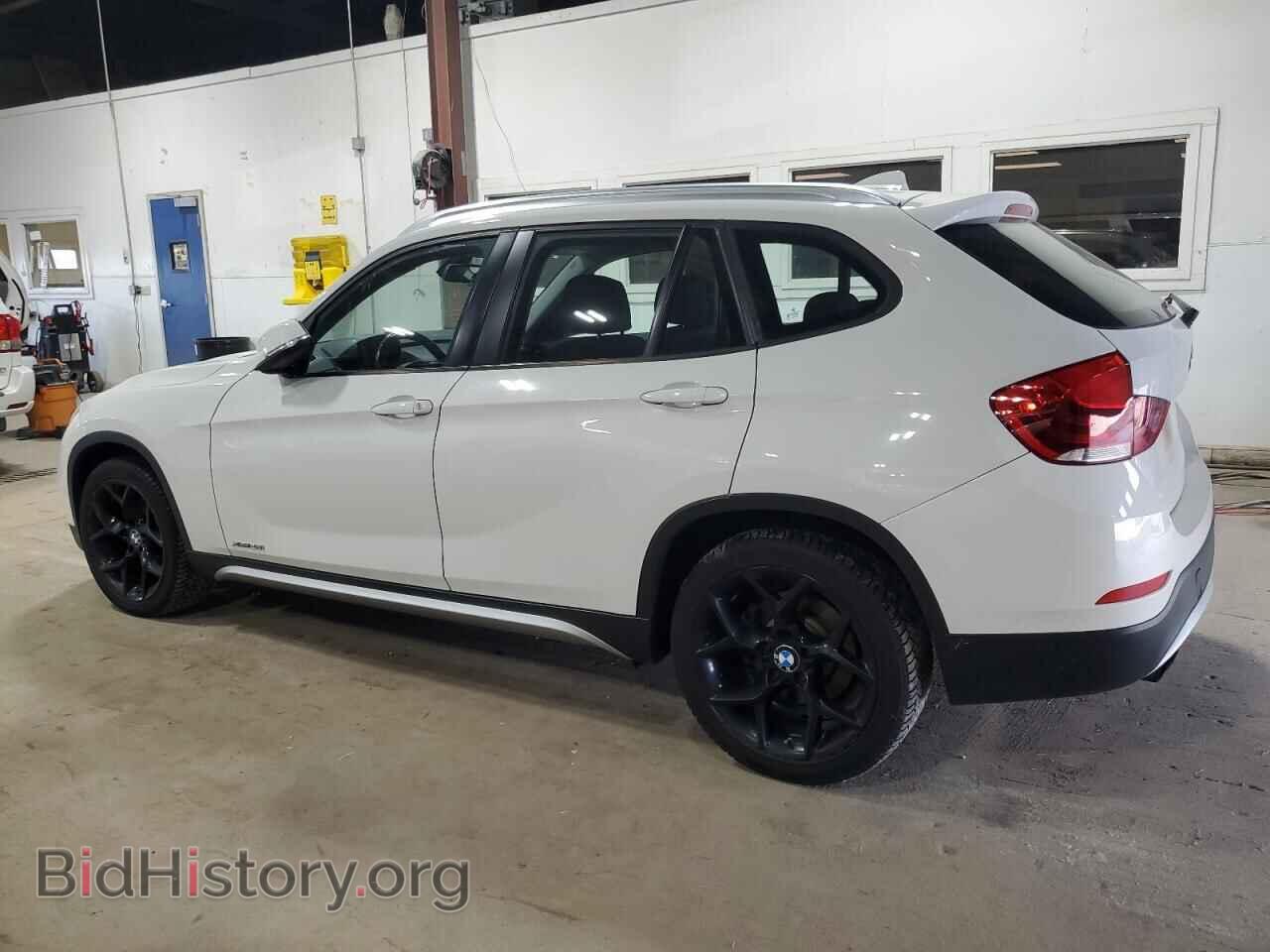 2013 BMW X1 - VIN: WBAVL1C55DVR87937 - Фото 2