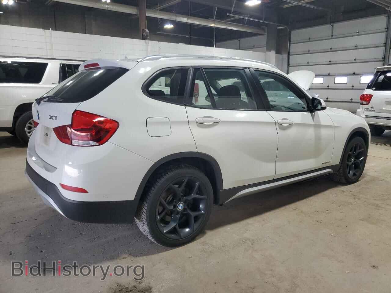 2013 BMW X1 - VIN: WBAVL1C55DVR87937 - Фото 3
