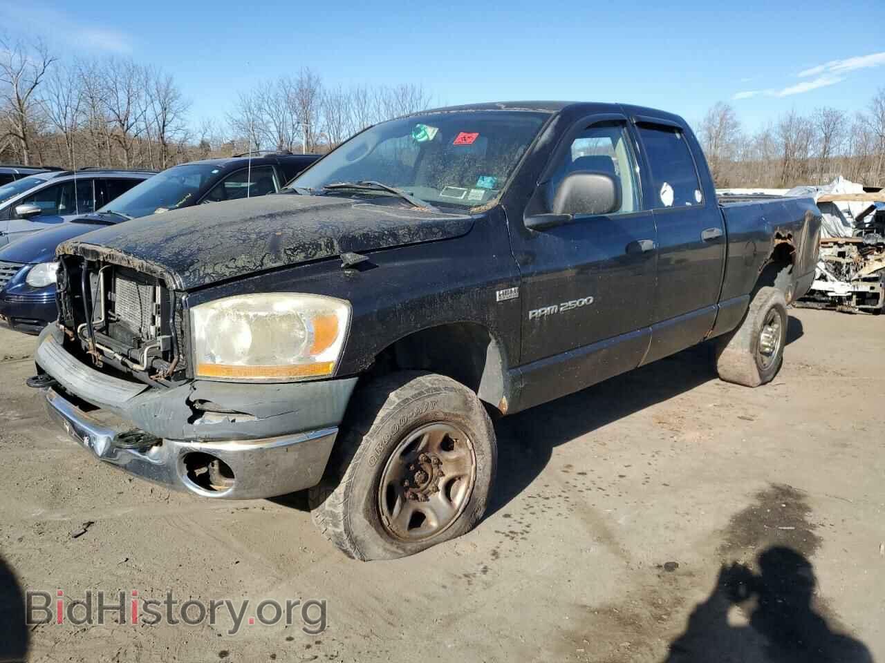 Photo 3D7KS28D56G132090 - DODGE All Models 2012