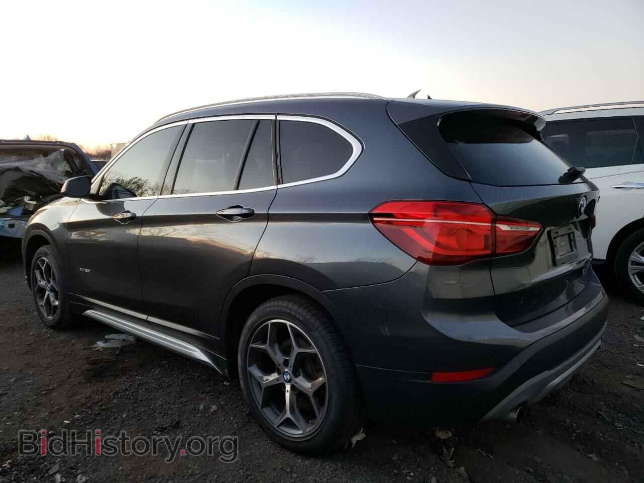 2017 BMW X1 - VIN: WBXHT3C37H5F70552 - Фото 2