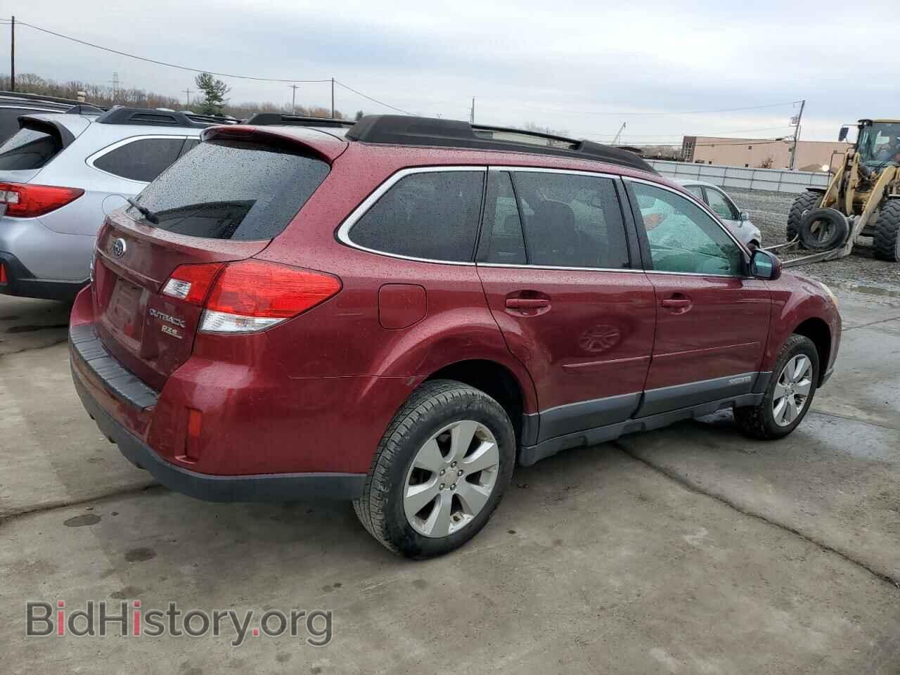 2011 SUBARU OUTBACK - VIN: 4S4BRBGC0B3444566 - Фото 3