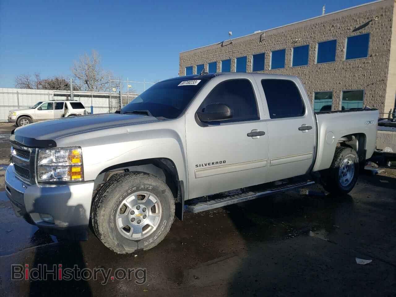 Photo 3GCPKSE31BG106852 - CHEVROLET All Models 2011