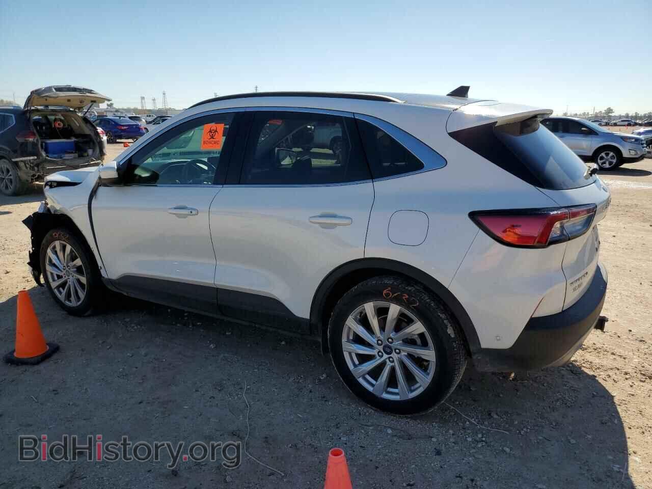 2021 FORD ESCAPE - VIN: 1FMCU9J95MUB21233 - Фото 2