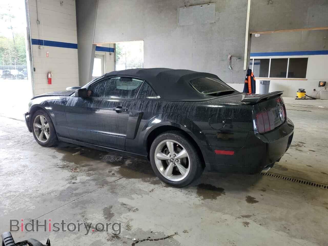 2007 FORD MUSTANG - VIN: 1ZVFT85H475281342 - Фото 2