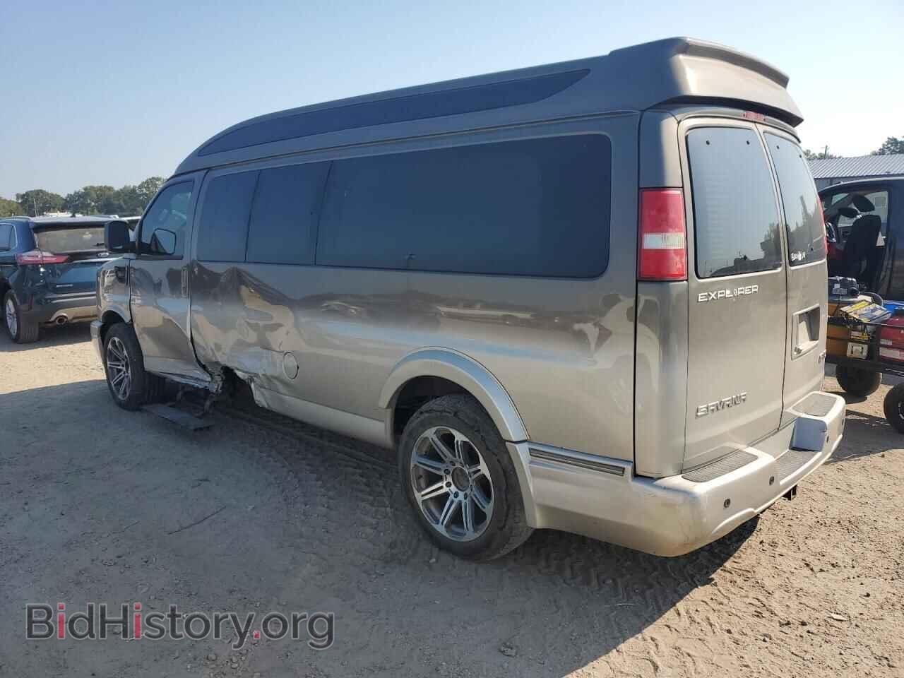2017 GMC SAVANA - VIN: 1GTW7BFGXH1131867 - Фото 2