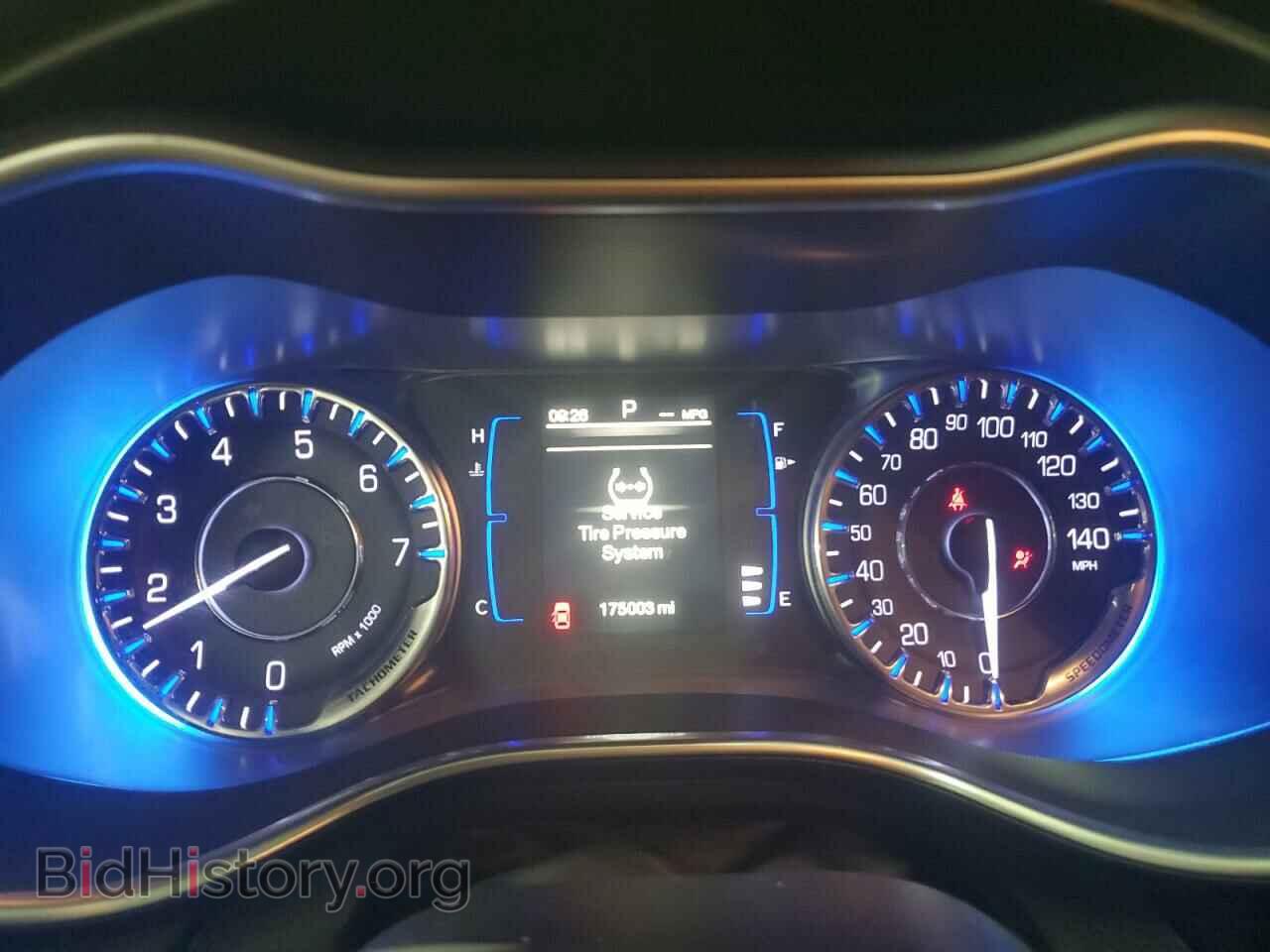 2015 CHRYSLER 200 - VIN: 1C3CCCAB6FN636234 - Фото 9