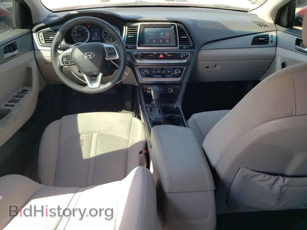 2019 HYUNDAI SONATA - VIN: 5NPE24AF5KH731409 - Фото 8