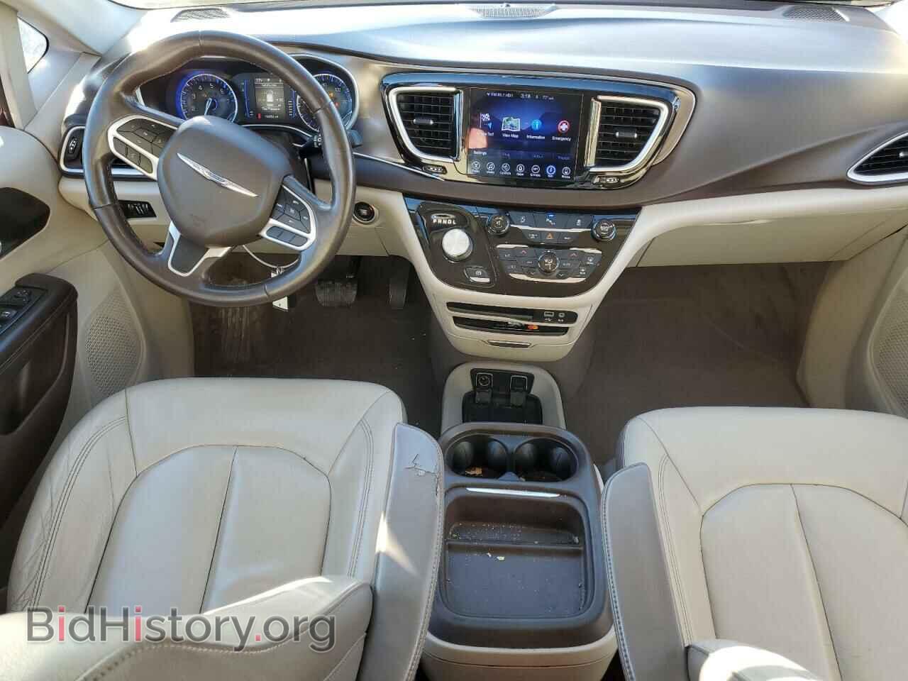 2017 CHRYSLER PACIFICA - VIN: 2C4RC1BG2HR758941 - Photo 8
