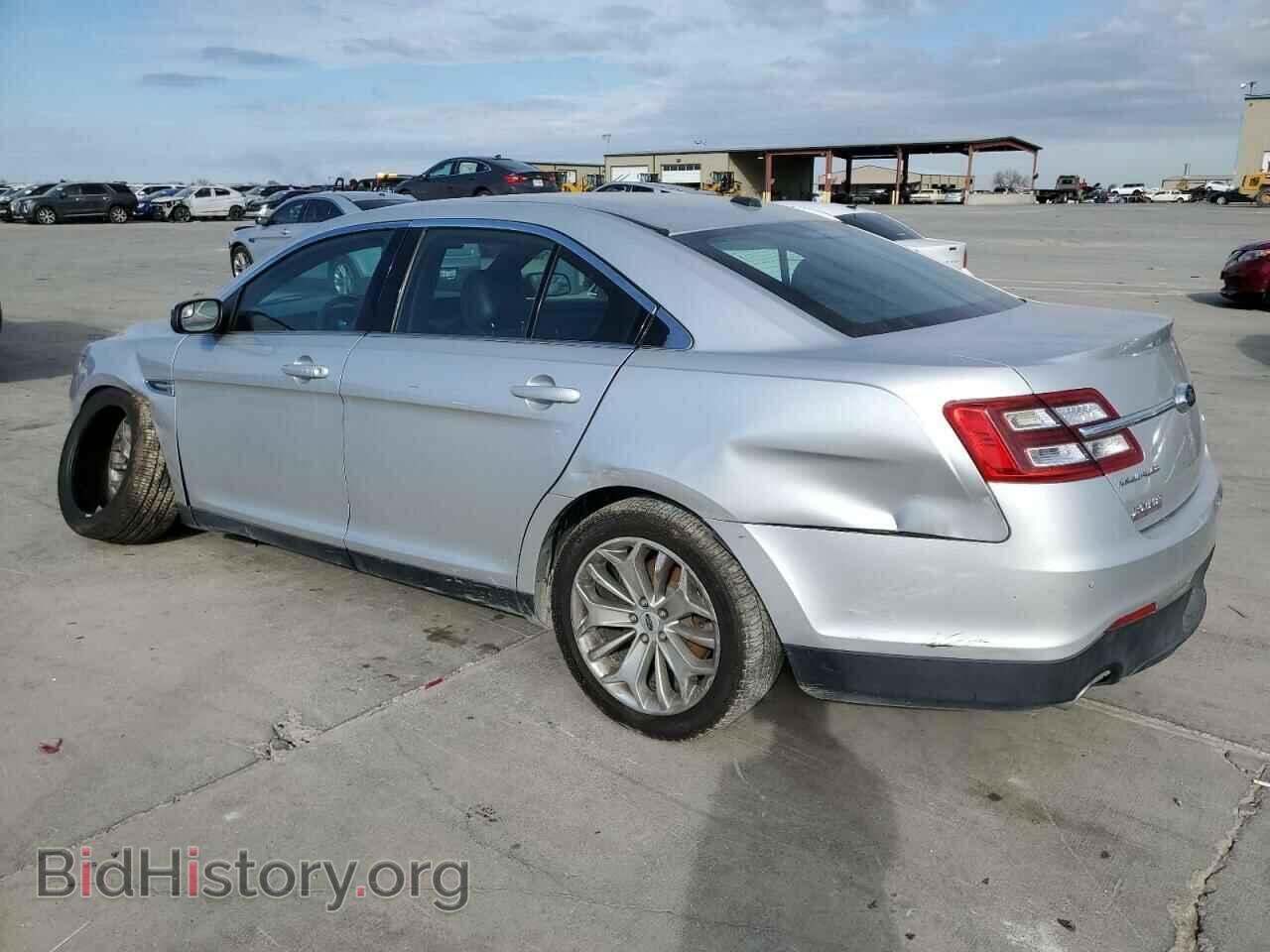 2015 FORD TAURUS - VIN: 1FAHP2F88FG102739 - Фото 2