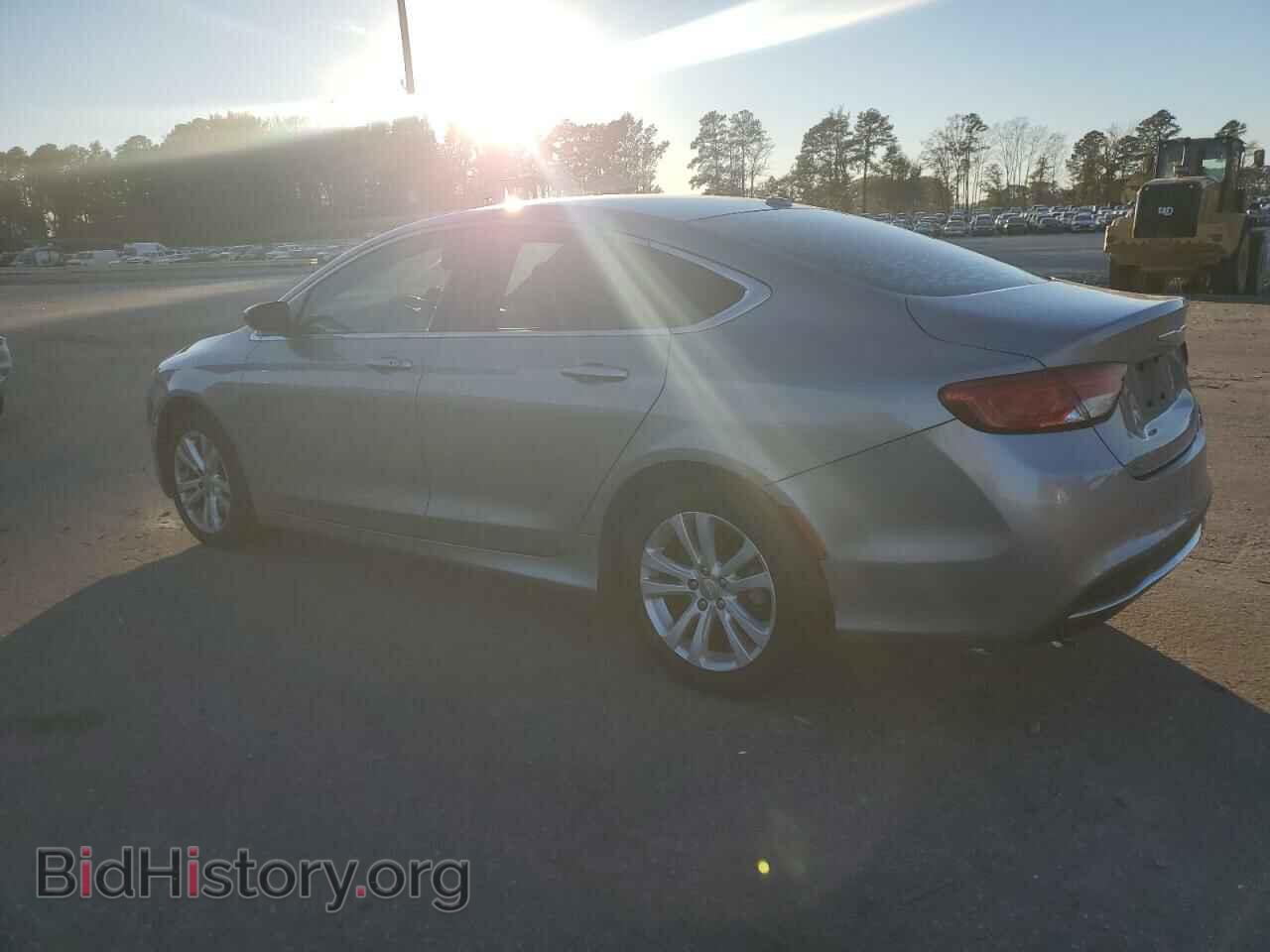 2015 CHRYSLER 200 - VIN: 1C3CCCAB8FN744984 - Фото 2