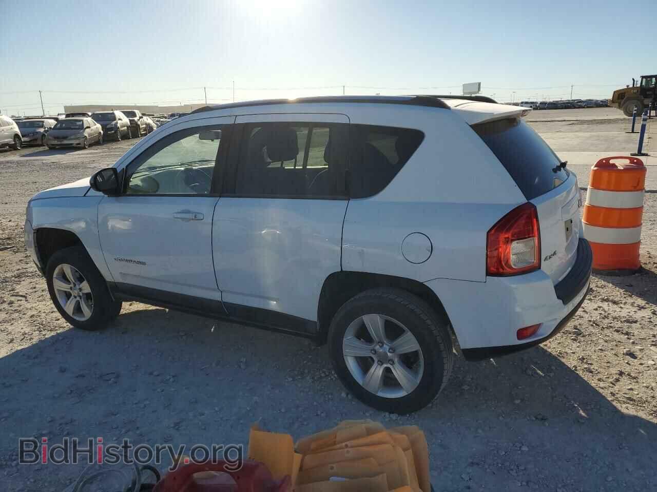 2011 JEEP COMPASS - VIN: 1J4NF1FBXBD180080 - Фото 2