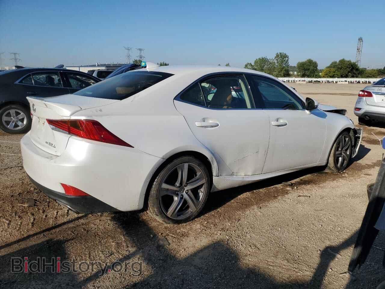 2018 LEXUS IS - VIN: JTHC81D29J5033847 - Фото 3