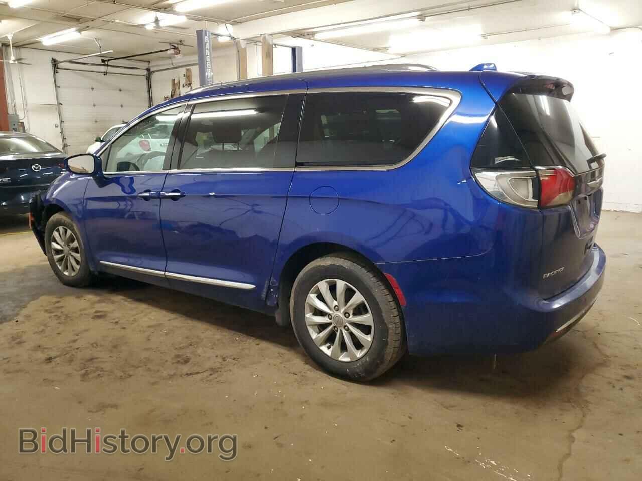 2019 CHRYSLER PACIFICA - VIN: 2C4RC1BG4KR593224 - Фото 2