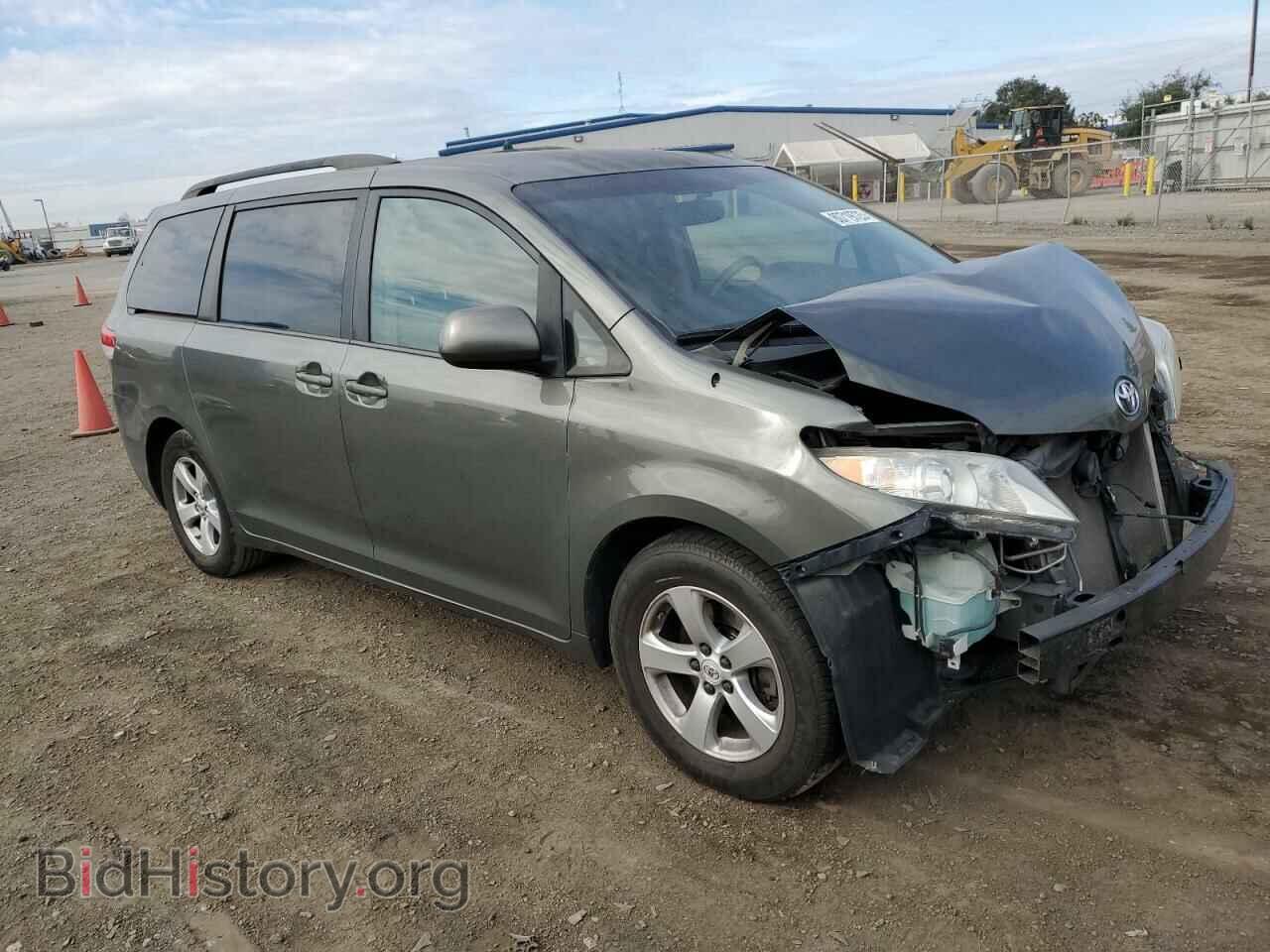 2012 TOYOTA All Models - VIN: 5TDKK3DC7CS236719 - Фото 4