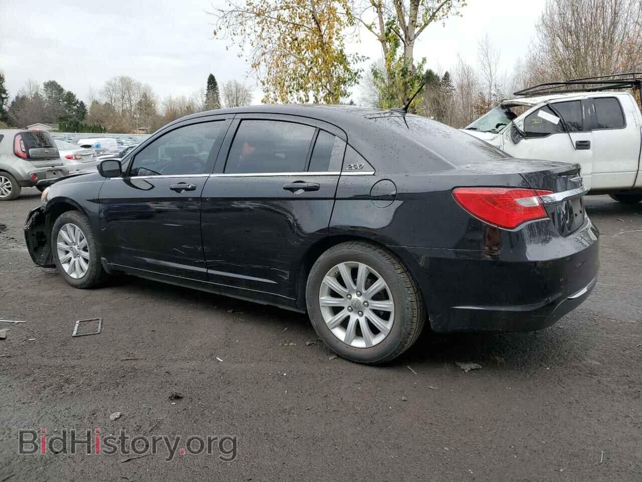 2013 CHRYSLER 200 - VIN: 1C3CCBBB5DN600024 - Photo 2