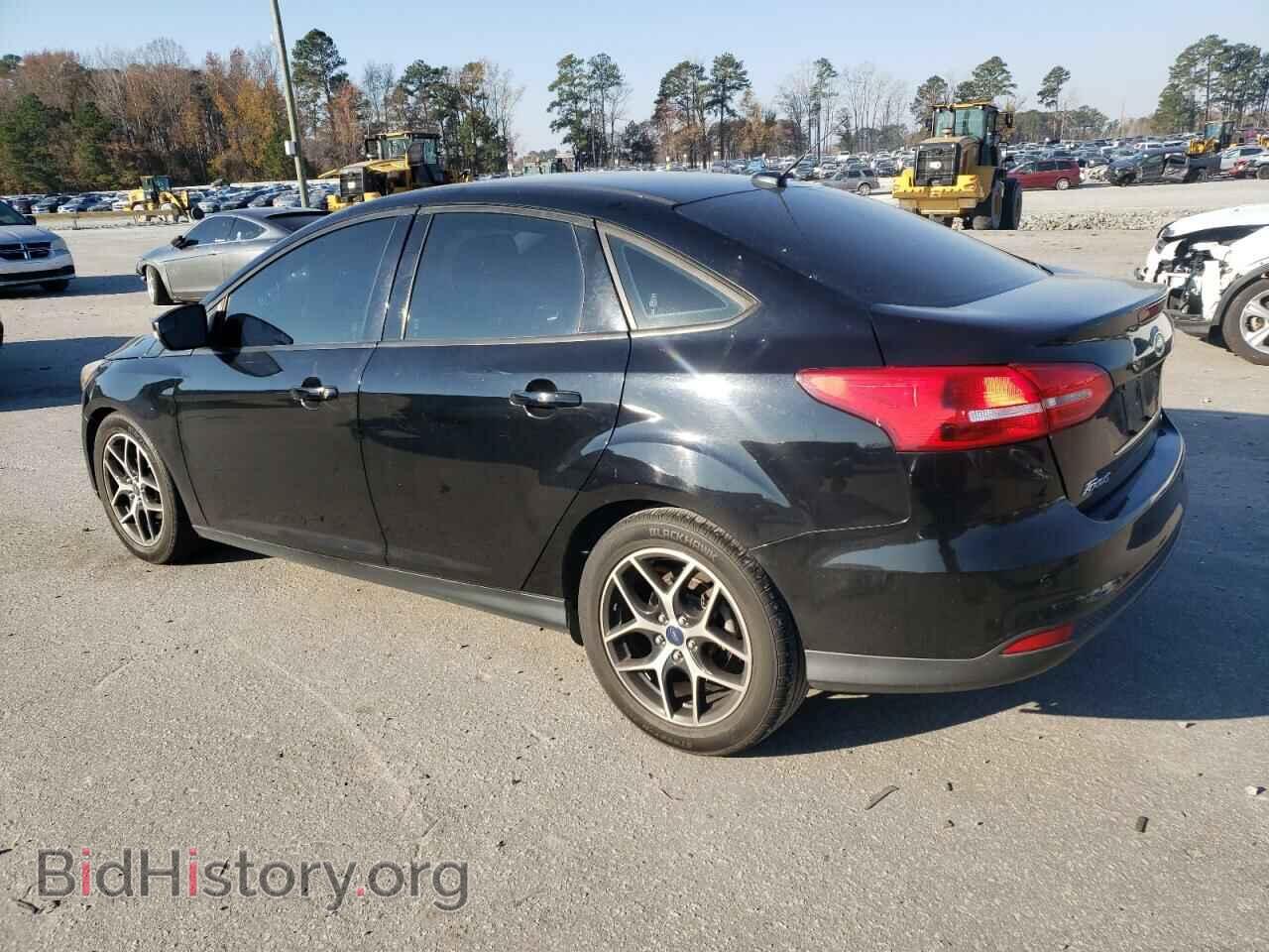 2017 FORD FOCUS - VIN: 1FADP3H2XHL279963 - Фото 2