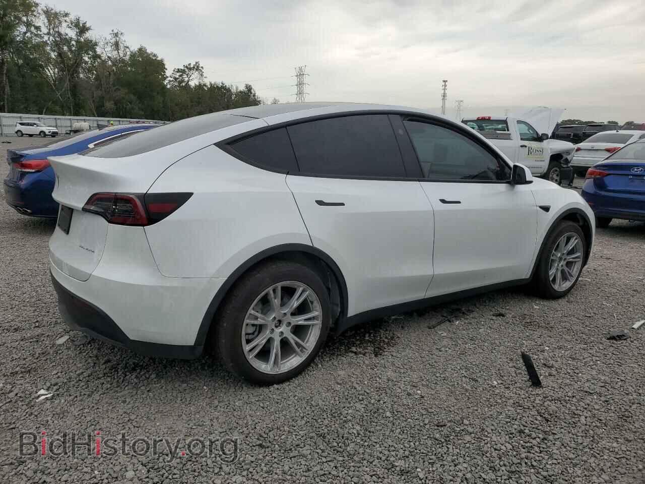 2023 TESLA MODEL Y - VIN: 7SAYGAEE2PF798881 - Фото 3