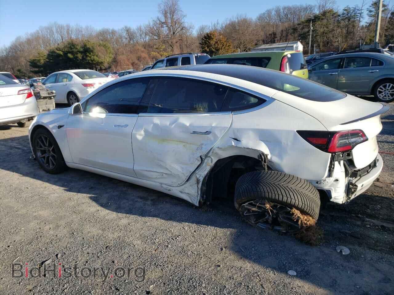 2018 TESLA MODEL 3 - VIN: 5YJ3E1EBXJF181402 - Фото 2