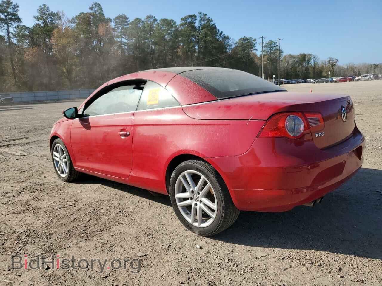 2009 VOLKSWAGEN EOS - VIN: WVWFA71F69V015119 - Фото 2