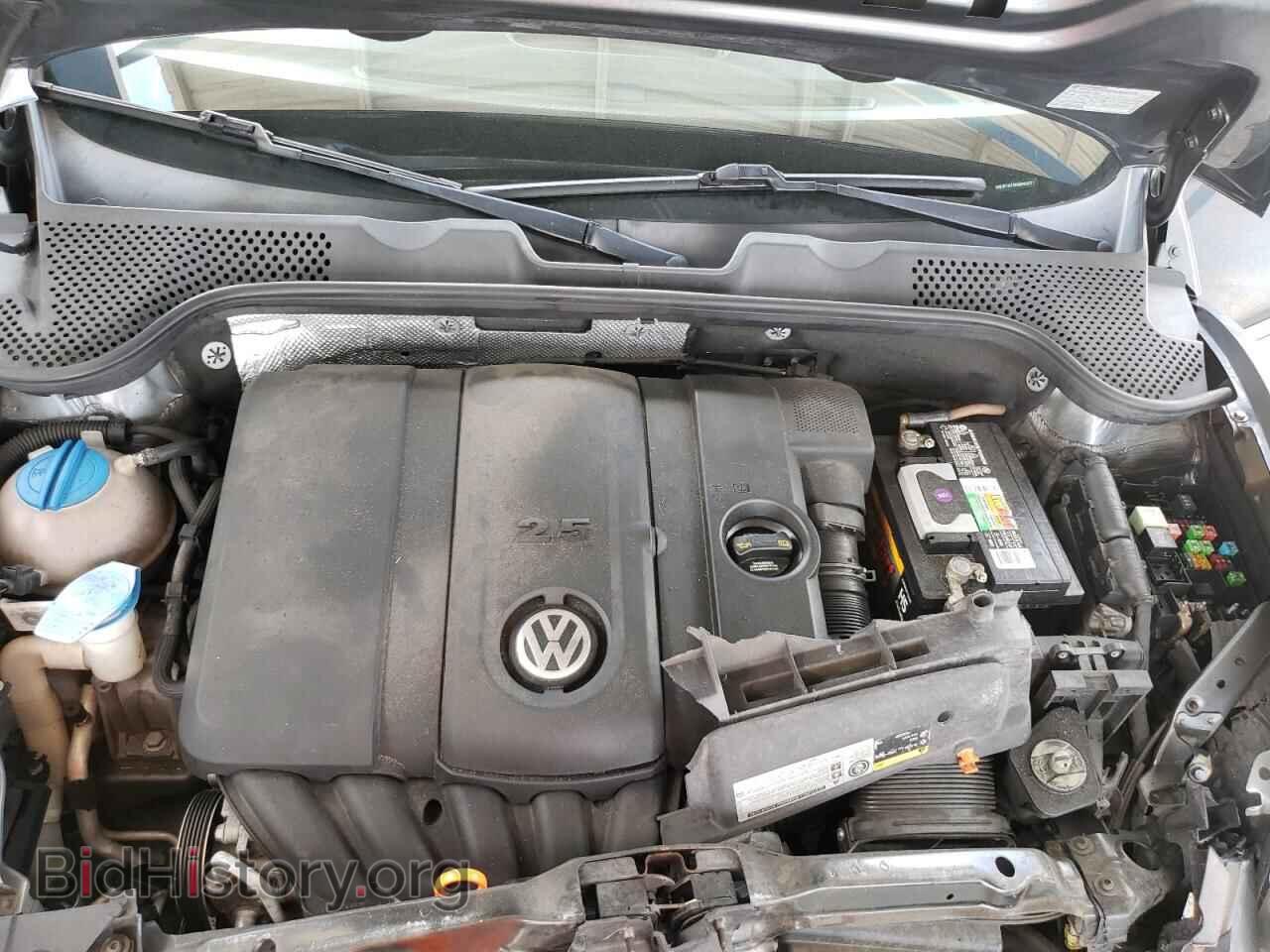 2013 VOLKSWAGEN BEETLE - VIN: 3VWJP7AT9DM662077 - Фото 11