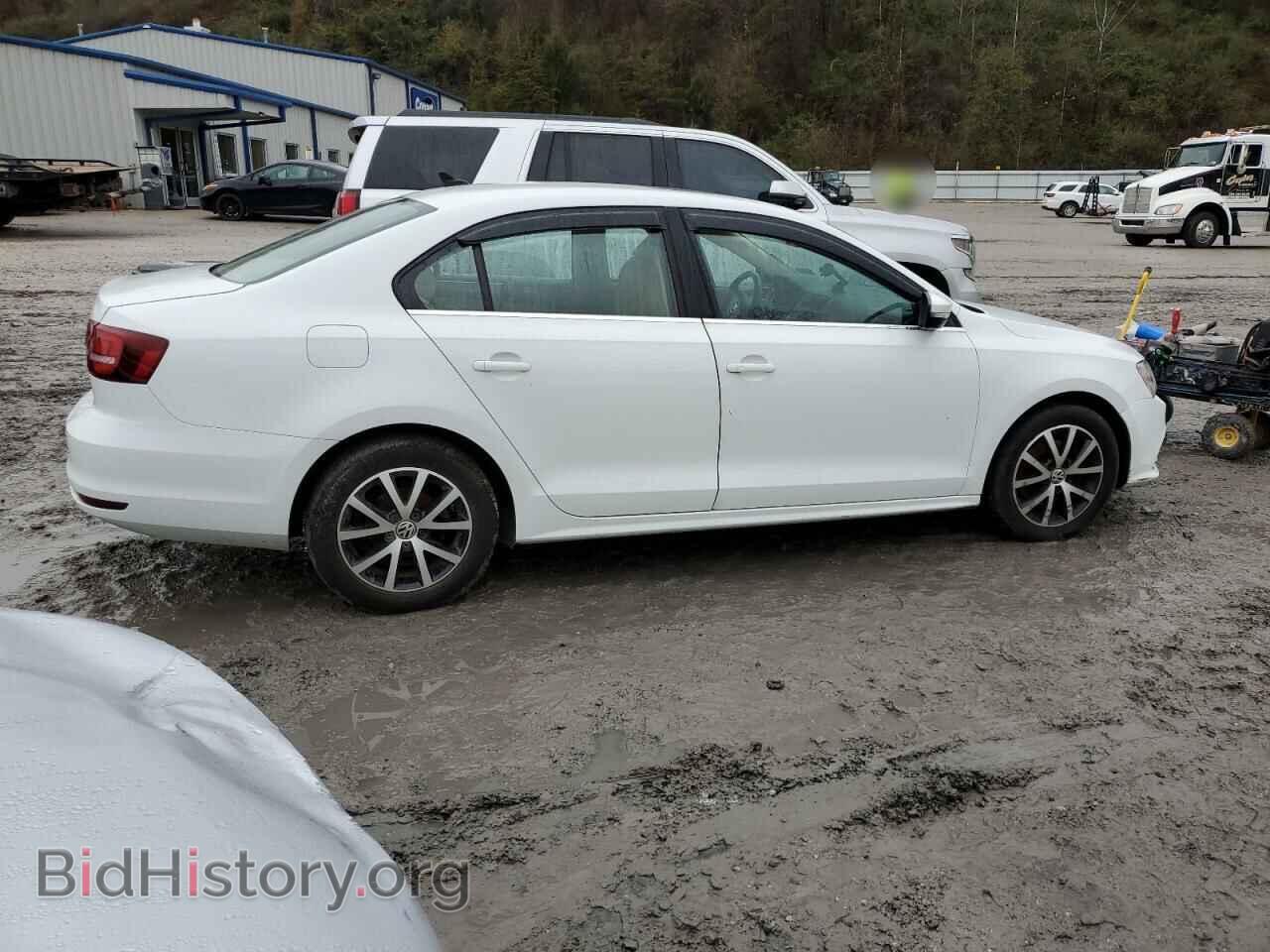 2017 VOLKSWAGEN JETTA - VIN: 3VWDB7AJ3HM384308 - Фото 3