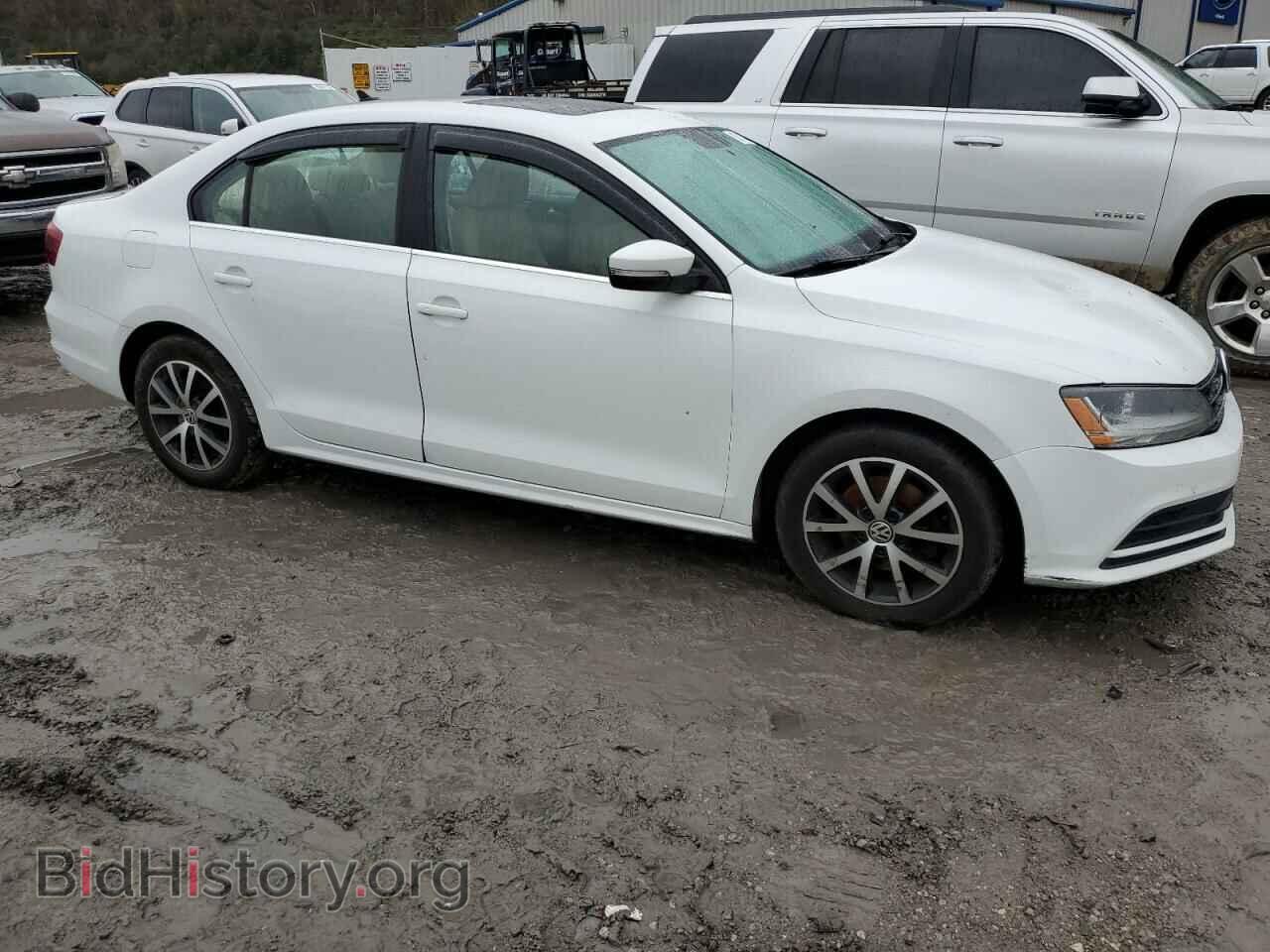 2017 VOLKSWAGEN JETTA - VIN: 3VWDB7AJ3HM384308 - Фото 4
