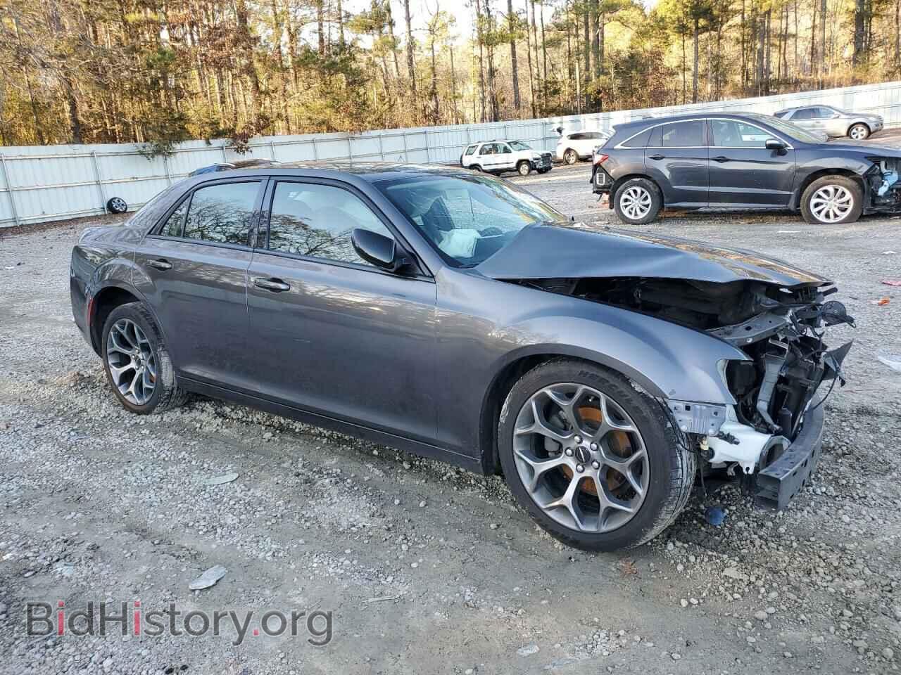 2018 CHRYSLER 300 - VIN: 2C3CCAAG2JH265025 - Фото 4