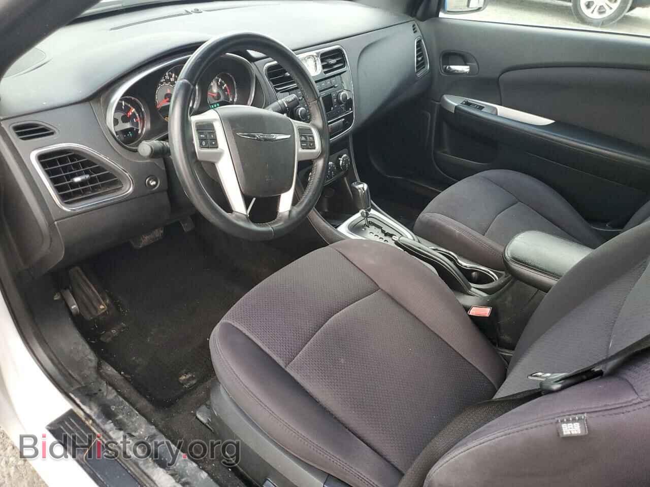 2013 CHRYSLER 200 - VIN: 1C3BCBEG8DN635546 - Фото 8