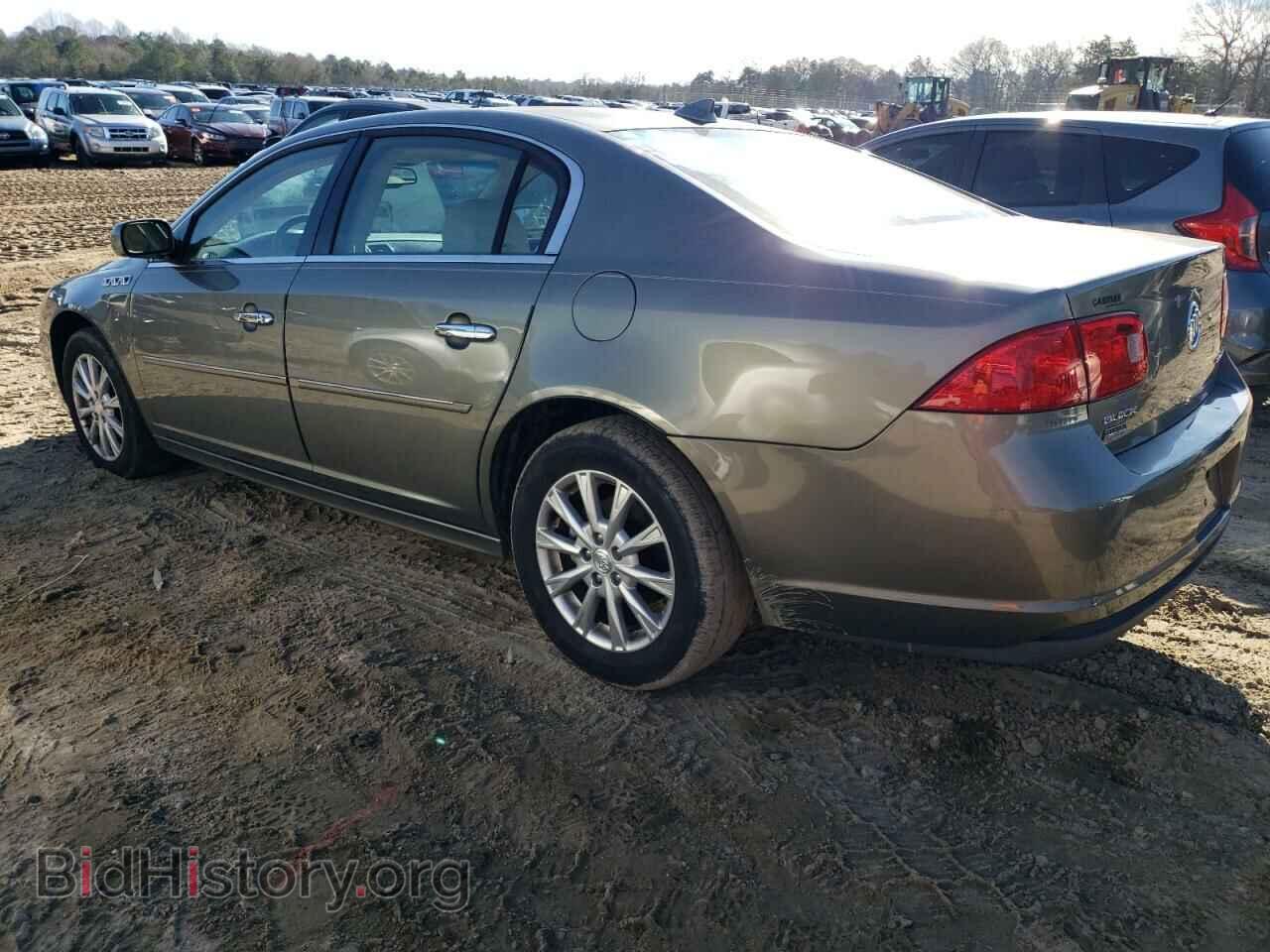 2011 BUICK LUCERNE - VIN: 1G4HA5EM9BU126826 - Фото 2