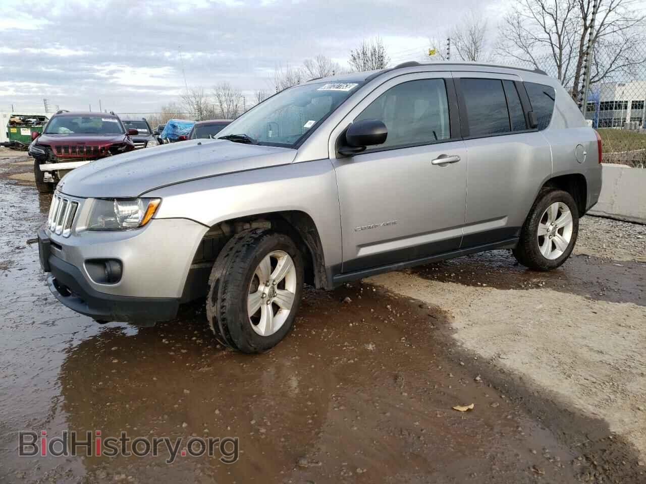 Фотография 1C4NJDBB8HD143937 - JEEP COMPASS 2017