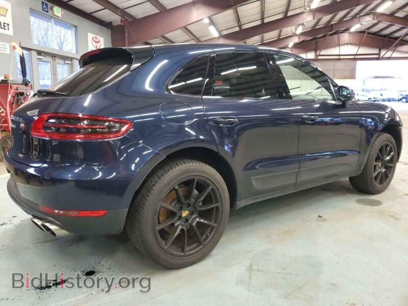2017 Porsche MACAN (VIN WP1AB2A54HLB11874) — photo 3 of 12