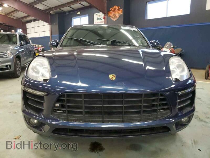 2017 Porsche MACAN (VIN WP1AB2A54HLB11874) — photo 5 of 12