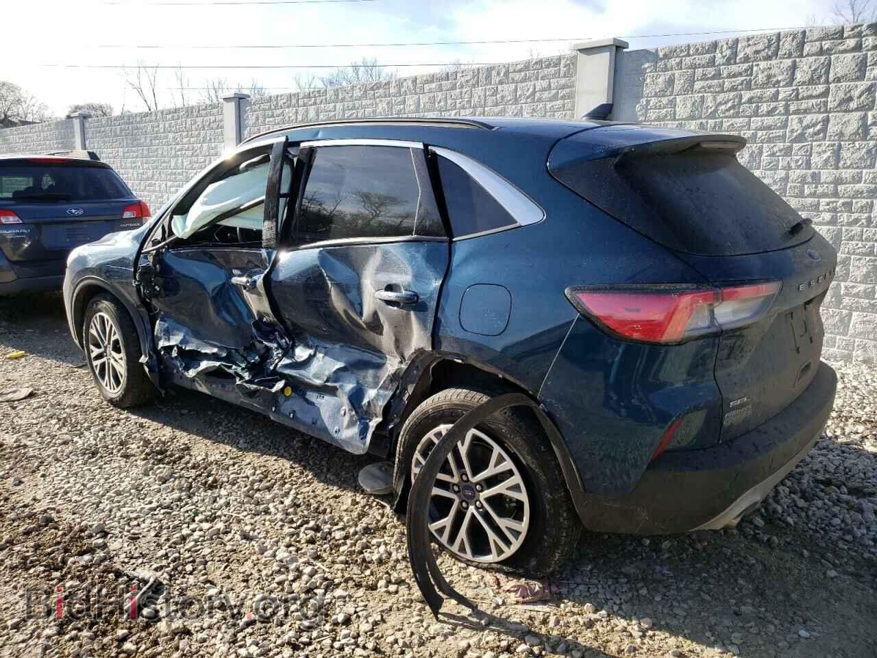 2020 FORD ESCAPE - VIN: 1FMCU9H63LUA56702 - Фото 2