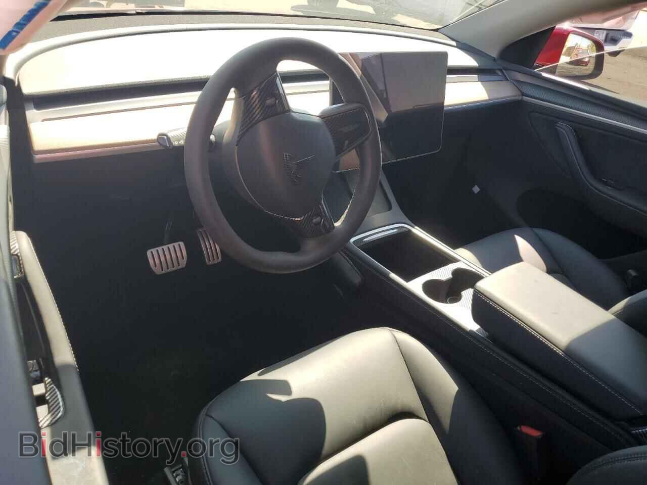 2025 TESLA MODEL Y - VIN: 7SAYGDEF2SA377016 - Фото 8