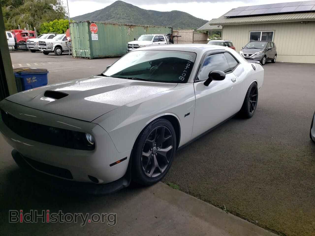 Photo 2C3CDZBT7KH556936 - DODGE CHALLENGER 2019